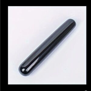 NWOT Obsidian Massage Wand 4”